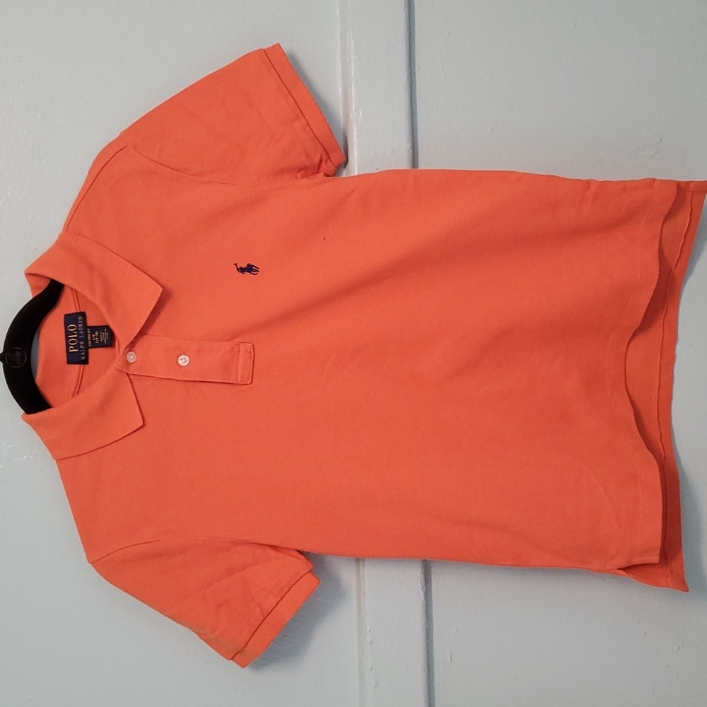 Polo Collared Short Sleeve shirt